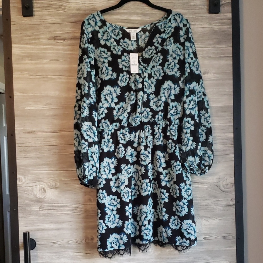 Beautiful WHBM Dress